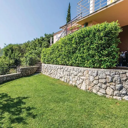 Apartment 1 Bedroom Beautiful In Mošćenička Draga